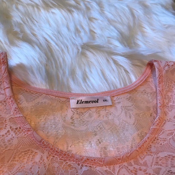 Lace sweetheart top with dovetail hem- size XXL - Picture 7 of 8